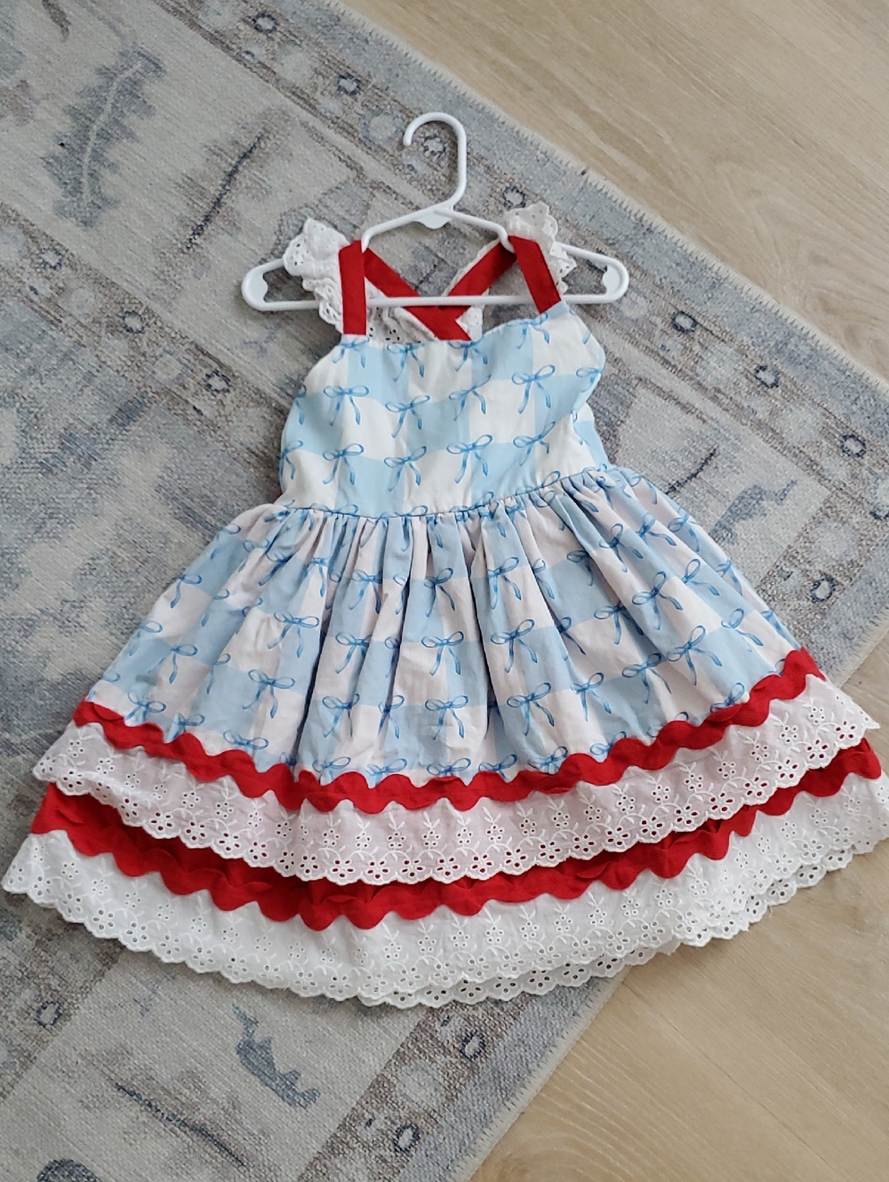 Smocked Sweets Girls Ruffles Lace And Bows Patriotic Red White Blue Dress Sz5